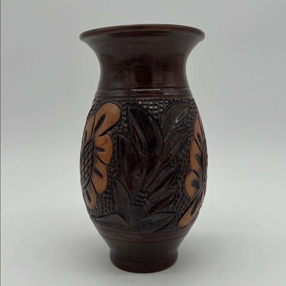 Vintage Handcrafted Korond Pottery Brown Floral Vase Transylvania ~ 7 Inches - Picture 2 of 9